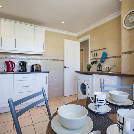 Mare Nostrum 8-5º-e Апартаменты *